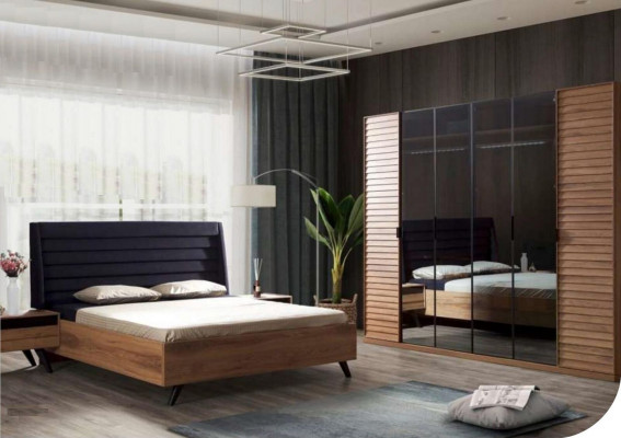 Kleederschaaf Schiebetüren Glastüren Schlofzëimer-Miwwelen Spigel Brong