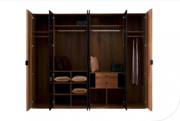 Kleederschaaf Schiebetüren Glastüren Schlofzëimer-Miwwelen Spigel Brong