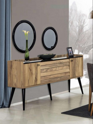 Designer Iesszëmmer Miwwel Set Hellbrong Holz Sideboard Glas Spigel