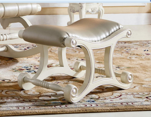 Chesterfield Schwéngsessel Hocker Barock Schwonkstull Relax Lieder
