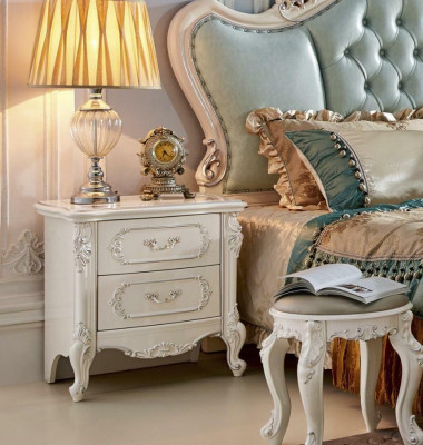 Klassesch Designer Barock Schlofzëmmer Set Bett 2x Nuetsdësch 3 Stéck. Massivholz