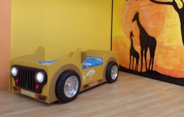 KANNERBETT Jeep Gefier Afrika Schlofkummer JUGENDBETT AUTO BETT BETTEN SAFARI