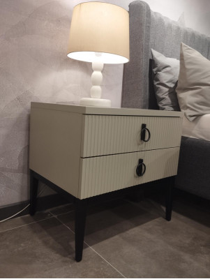 Schlofzëmmer Sáitendësch Luxus 2x Nuetsdëscher Elegante Nuetsdëscher 2x