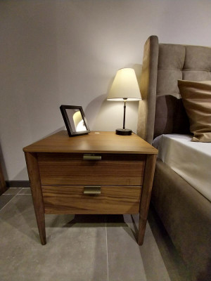 Designer Schlofzëmmer Set Luxus Bëtt 2x Nopersdësch Holz Komplett nei 3 Deeler.