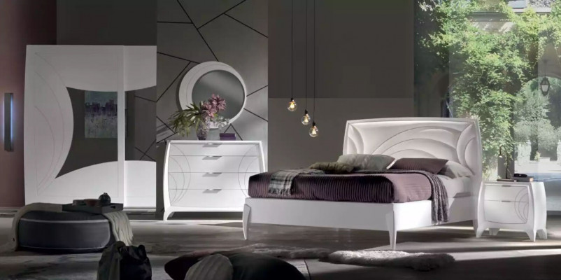 Luxus-Schlofzëmmer-Set Bett 2x Nuetsdëscher Design Kommode Miwwelen 6 Deeler