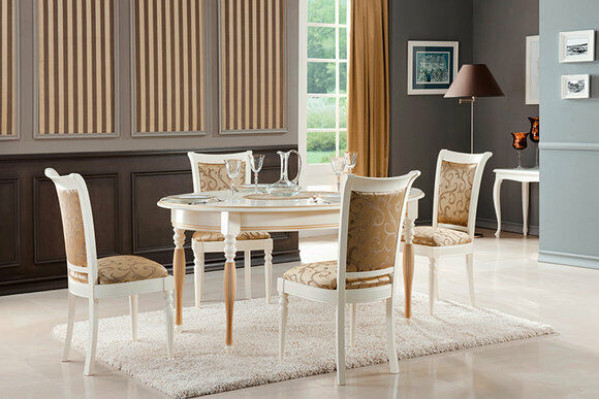Klassesch Still Designer Stull Holzstull Kinneksstull Chesterfield Iesszëmmerstull