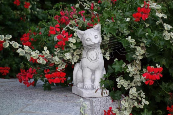 Gaartendekoratioun Kaz Dekorativ Terrassesteefigar Figuren Statue