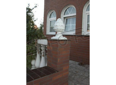 Gaartendekoratioun roud Statu Skulptur Figuren Skulpturen Designer