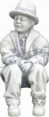 Junge Sëtzend Figur Dekorativ Statu Figur Skulptur Stauen Gaart