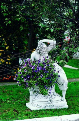 Kübel Blummendëppen Dëppen Blummen Blummendëpper Blummekëschten Gaart Figur