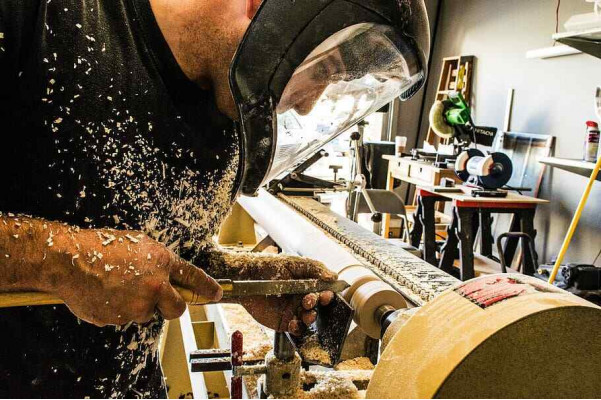 Luxus Iesszëmmer Set Garnitur 6tlg Wäiss Holz Miwwelen Kommode 3x Stull Dësch