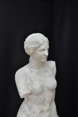 Statue Aphrodite Skulptur Antik Design Figuren Skulpturen Dekoratioun Deko PG017