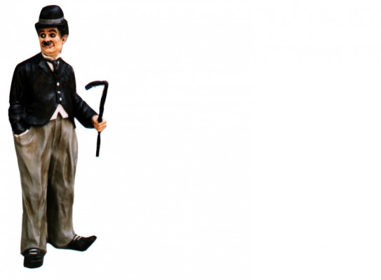 Design Chaplin Figur Statue Skulptur Figuren Skulpturen Dekoratioun Deko 5358 Nei