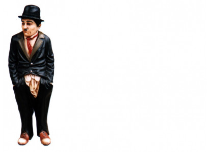 Design Chaplin Figur Statue Skulptur Figuren Skulpturen Dekoratioun Deko 5357 Nei