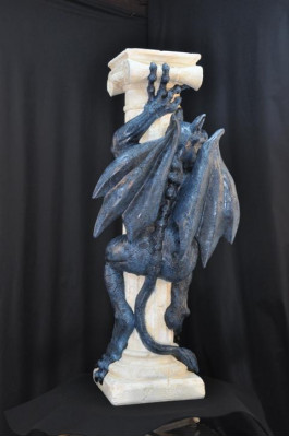 Designkolonnen, Kolonn, Gragol, Gotesch, Kolonnen, Skulptur, Skulpturen, Blummenstänner.