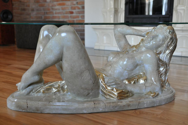 Erotëschen Dësch aus Glas Skulptur Figur Couchtisch Dësch Sofa Bestell Dëscher Statue
