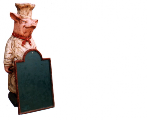 Restaurant Hiewer Dësch Steak Figür Statue Skulptur Figuren Skulpturen Gastro