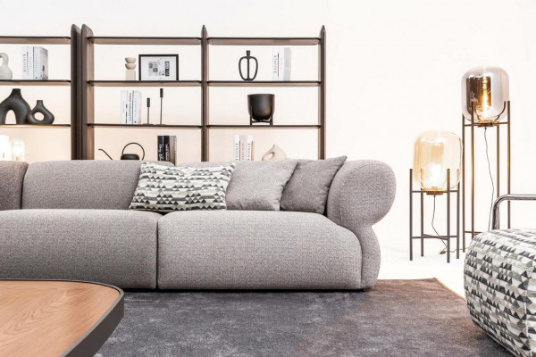 Modern Grey Fënnefsëtz Sofa Wunnzëmmermébel Polstersofa Stil Miwwelen