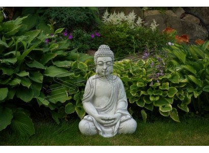 Buddha Skulptur a Steenoptik. Grouss Skulptur fir dekorativen Gaart.