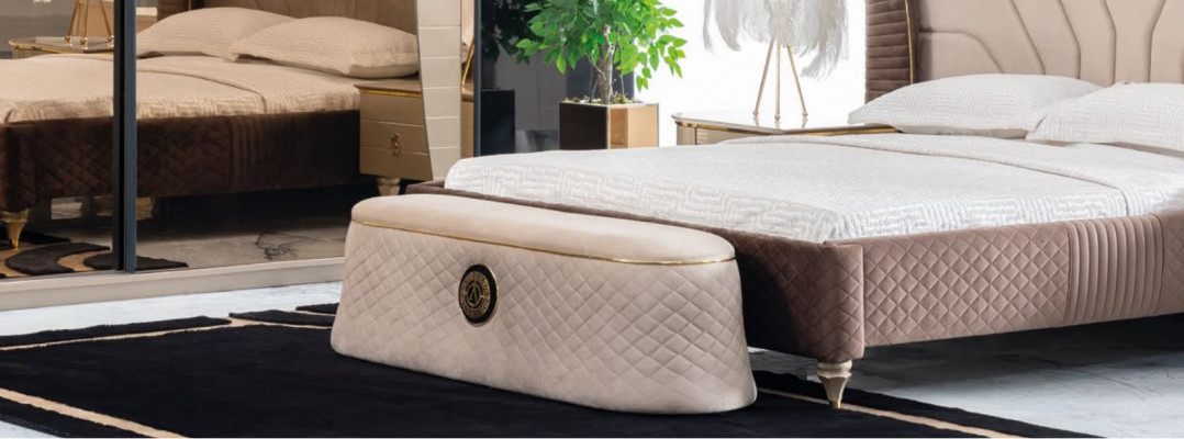 Luxus Set Schlofzëmmer Bett Nuetsdësch Kommode Hocker Grupp Garnitur Nei 5 Stéck.