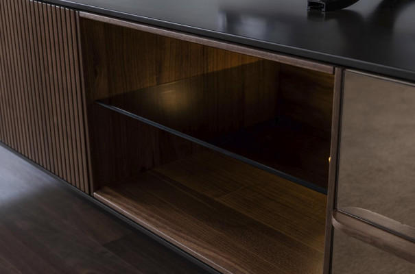 rtv Lowboard Fernsehstänner Regal Säitendësch Wunnzëmmer Holz brong Modern