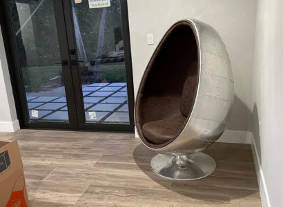 Design Retro Lounge Still Sëtz Ee Ball Sëlwer Dréiend Aviator Raum