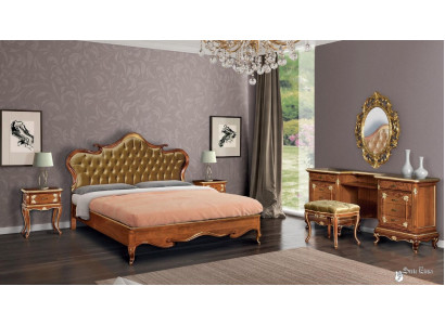Schlofzëmmer Bett Nuetsdësch Buedemolldësch Hocker Polsterbett Duebelbett Set 5-Teileg