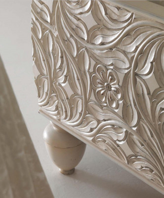 Designer-Doppelbett aus Holz – Nei Dimensioun vum Schlofkummerkomfort mat stilvollen Bettframe.