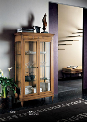 Vitrine Massiv Holz Miwwel Glas Schaf Schief Vitrinen Wunnzëmmer Kommod Neist.