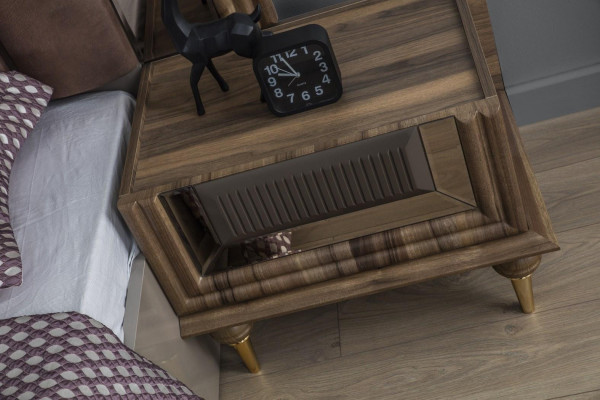 Komplett Schlofzëmmersmiwwel Duebelbett Braun Stoft Bett Set 3-deeleg Nuetsdëscher