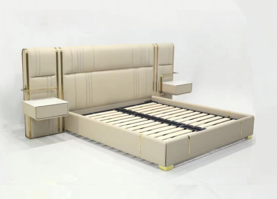 Beiges Schlofzëmmer Duebelbett mat groussem Kappdeel Designer Holz Better