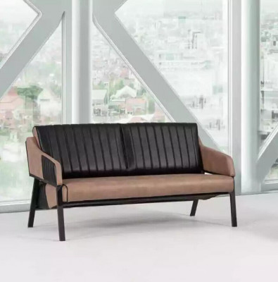 Designer beige Sofagarnitur Zweesëtzer Fauteuil Canapé Garnitur Polster 2+1
