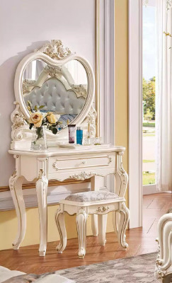 Schlofkummer Set Bett 2x Nuetsdëscher Friséierdësch Hocker Kommode 6tlech Luxus