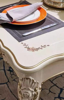Iesszëmmer Set Miwwelen fir Ären Interieur perlweiss klassesch Miwwelen aus 8 Deeler