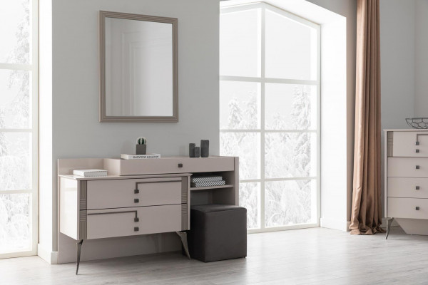 Schlofzëmmer komplett Garnitur Bett 2x Nuetsdëscher Miwwel Luxus 7st.