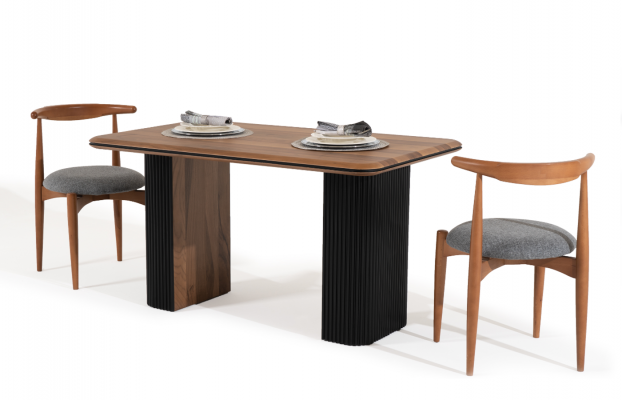 Iesszëmmer Garnitur Iessgrupp Esstësch Still 5tlg Braun Klassesch