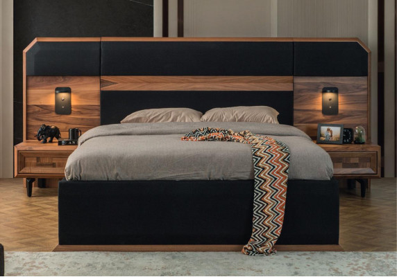 Braun-Schwaarz Holz Schlofzëmmer Set Duebelbett 2x Nuetsdëscher 3 Deeler