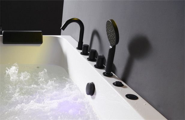 Acryl Wirbelbad Indoor Whirlpool Buedbidden Heem Spa Wäiss