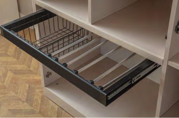 Moderne beige Kleederschaf 6-dieren Schlofzëmmer Schaf Holz Möbel