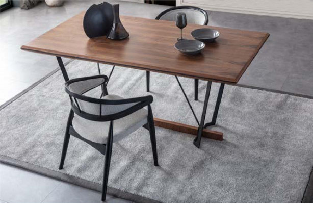 Iessdësch Iesszëmmersdësch Dësch Iesszëmmer Holzdësch Brong Holz 180 cm