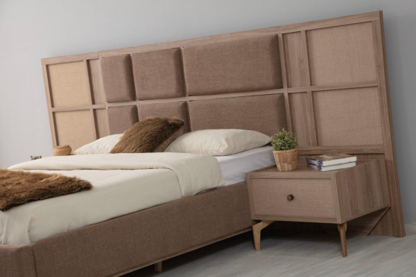 Béisz-Schlofzëmmer-Set Polsterbett 2x Nuetsdëscher Schminckdësch Schaf