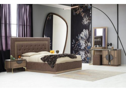 Perfekt Schlofkummer Set 4 Deeler: Bett, 2x Nuetsdëscher, Toilettendësch mat Spigel