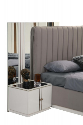 Design-Schlofzëmmer-Saz Elegant Luxus-Bett an 2x Nuetsdëscher Modern