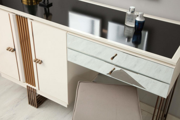 Schminktisch Konsole Schlofzëmmer Miwwelen Design Luxus Konsolendësch