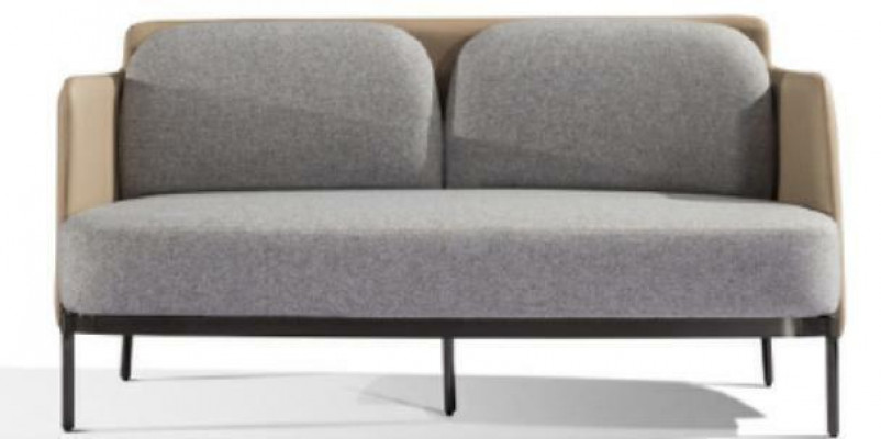 Klassesche Stil 2-Sëtzer Sofa Miwwelen gepolstert Textil Sofas Sofas Luxus Modern
