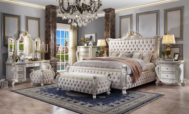 Chesterfield Schlofzëmmer Set 3 Stécker Garnitur Bett + 2x Nuetsdëscher Barockstil