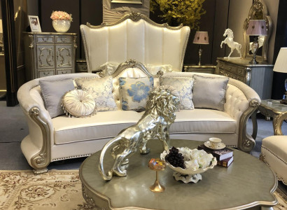 Ronn Sofa Holz geschnëtzte Véiersëtzer Couch Lieder Chesterfield Wunnen