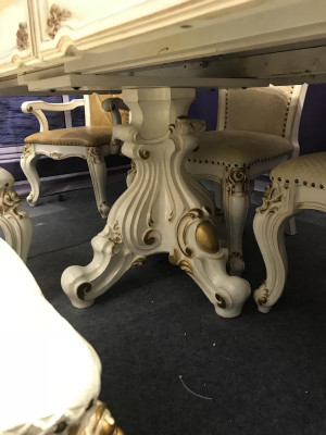 Barock Rokoko Stil Miwwelen Iessdësch Dëscher Iesszëmmer Garnitur Geschnëtzt