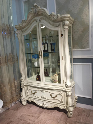 Anrichte Luxus Schafschraut Vitrine Glas Schaf Antikstil Barock Rokoko