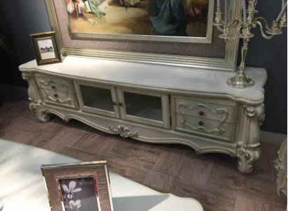 Sideboard TV Lowboard RTV Schaf Dësch Wunnzëmmer Holz Klassesch Barock Nei